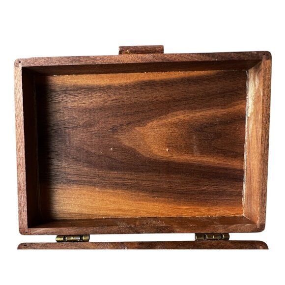 Vintage Wooden Playing Card Storage Box With Two Decks - Picture 4 of 9